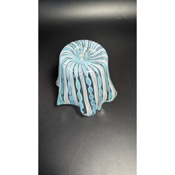 Murano Glass Handkerchief Vase Blue White Swirl Pattern Vintage - Picture 13 of 16